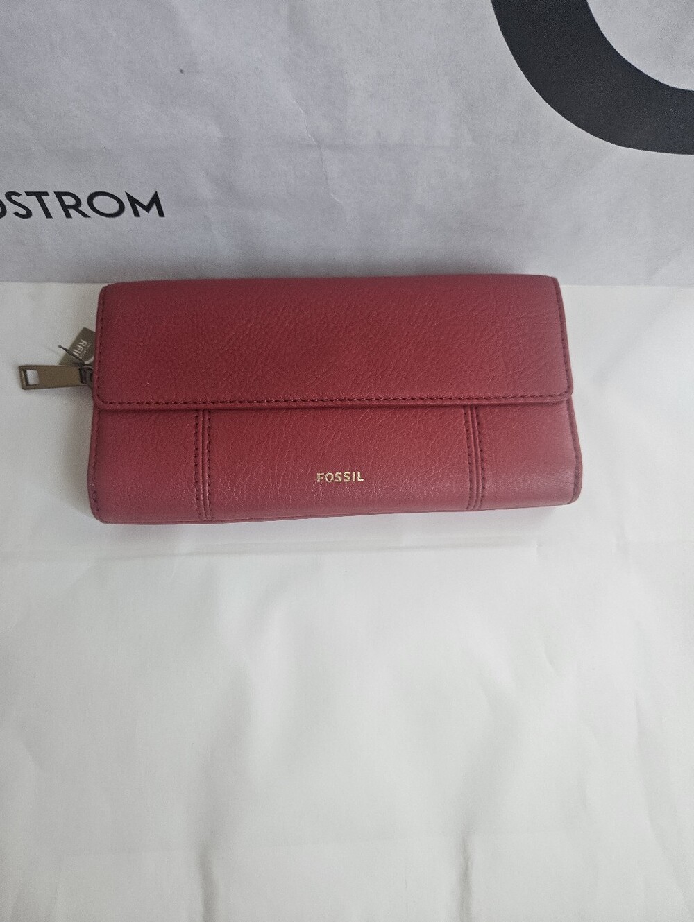 NWT Women's Fossil Jori RFID Flap Clutch Wallet Red SWL3009600